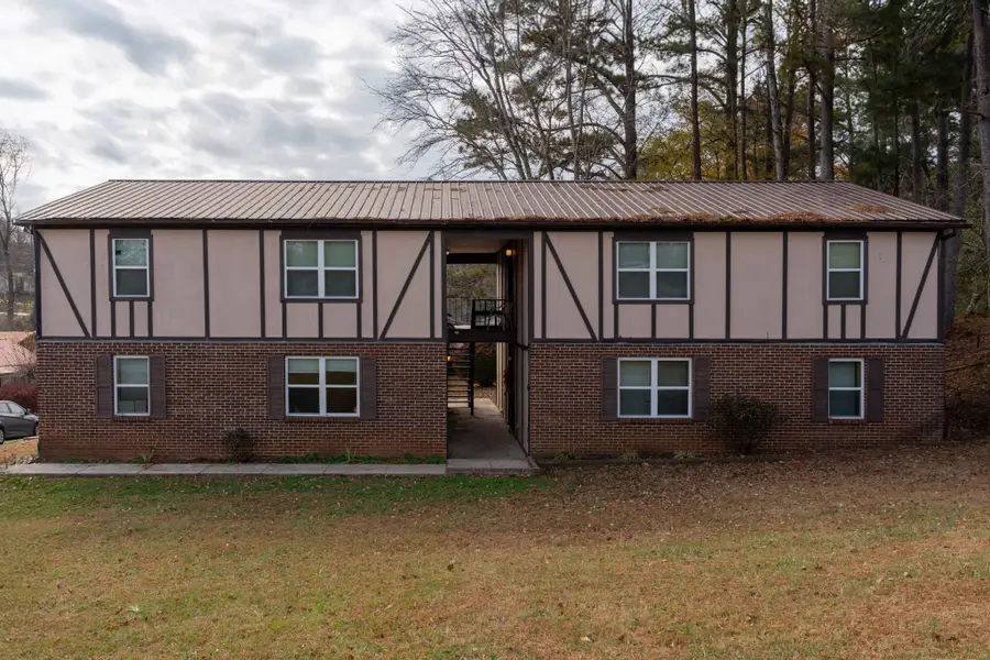 304 Chambers St, McMinnville, TN 37110 - Image #2