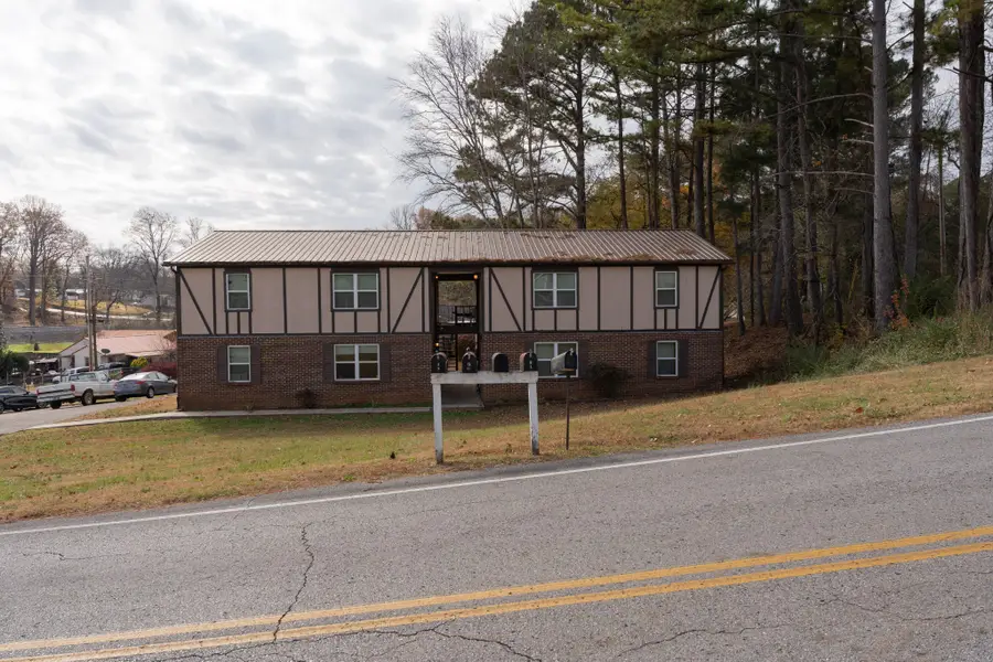 304 Chambers St, McMinnville, TN 37110 - Image #3