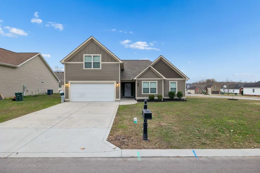 216 Fieldstone Ln, Springfield, TN 37172 - Image #2