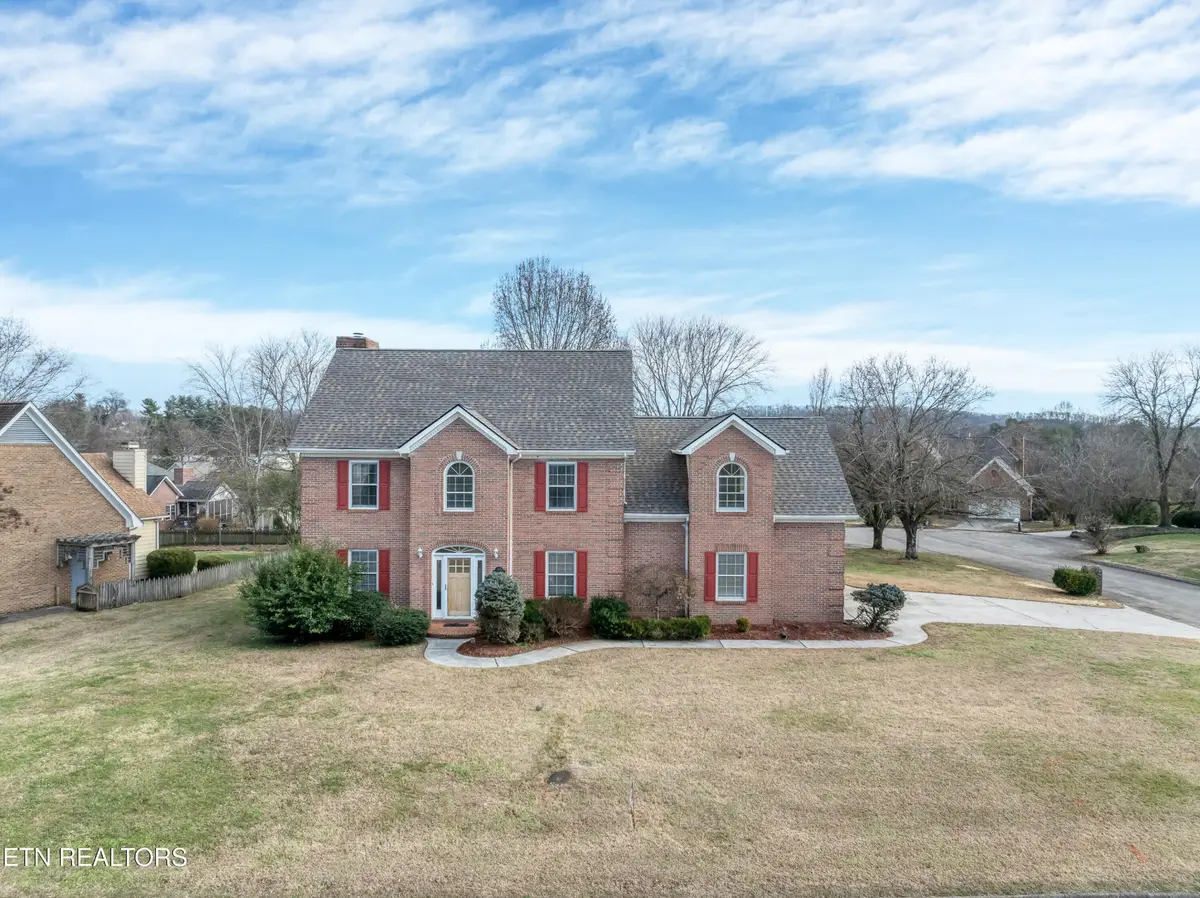 3901 S Lake Blvd, Knoxville, TN 37920 - Image #1