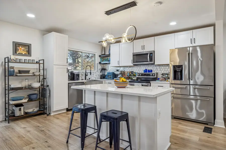 6955 Highland Park Dr, Nashville, TN 37205 - Image #3