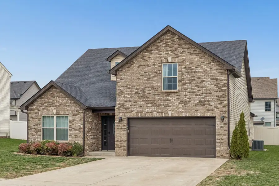 1008 Meadowview Ln, Clarksville, TN 37040 - Image #3