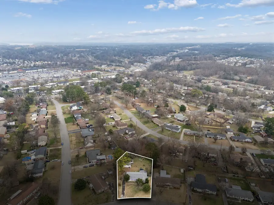 613 Atlanta Dr, Hermitage, TN 37076 - Image #2