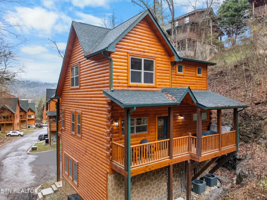 2119 Valley Creek Way, Sevierville, TN 37862 - Image #3