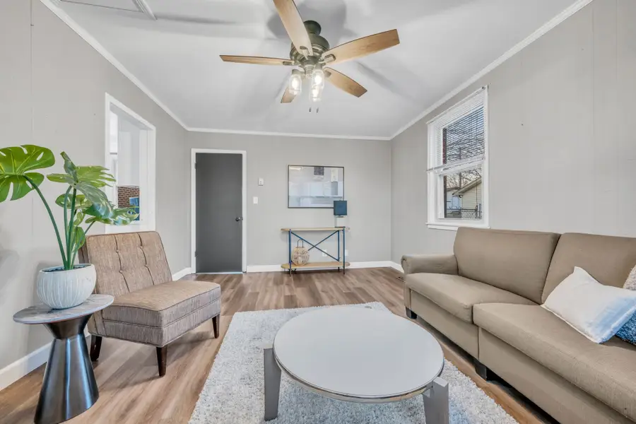 555 Ashe Ave, New Johnsonville, TN 37134 - Image #2