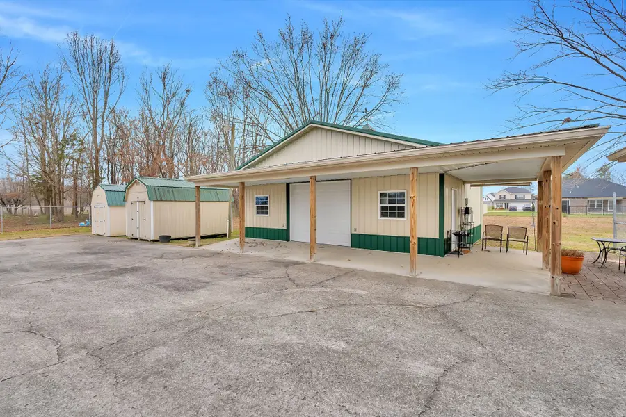 1210 Hills Chapel Rd, Manchester, TN 37355 - Image #2