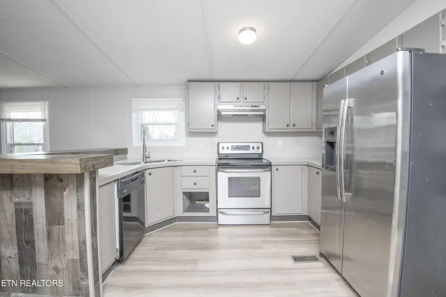 350 Kagley Drive, Lenoir City, TN 37772 - Image #3