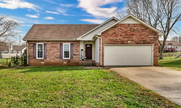 1760 Butternut Dr, Clarksville, TN 37042