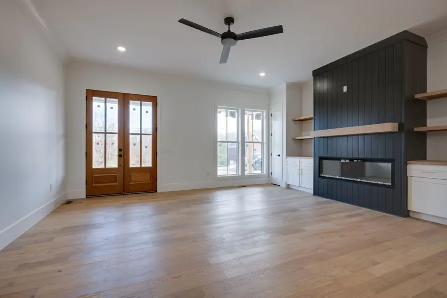 3213 Carolina Ave, Centerville, TN 37033 - Image #3