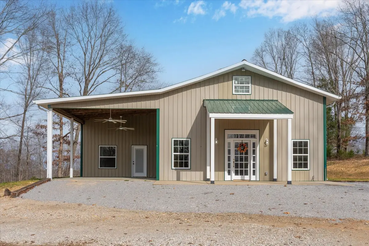 776 Norris Hollow Rd, Vanleer, TN 37181 - Image #1