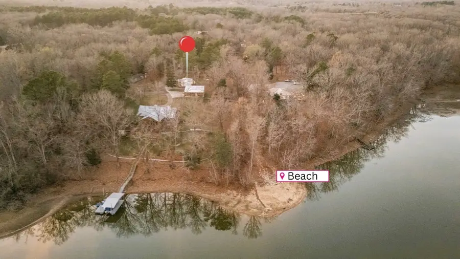 62 Foster Dr, Camden, TN 38320 - Image #2