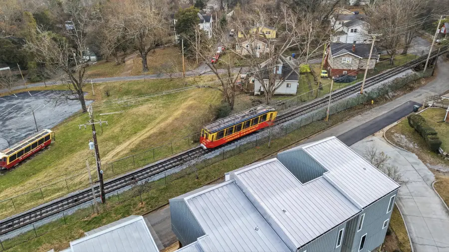 207 Old Mountain Road, Chattanooga, TN 37409 - Image #2