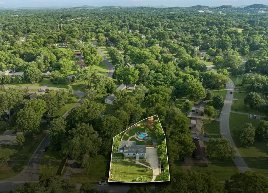 505 Oakley Dr, Nashville, TN 37220 - Image #2