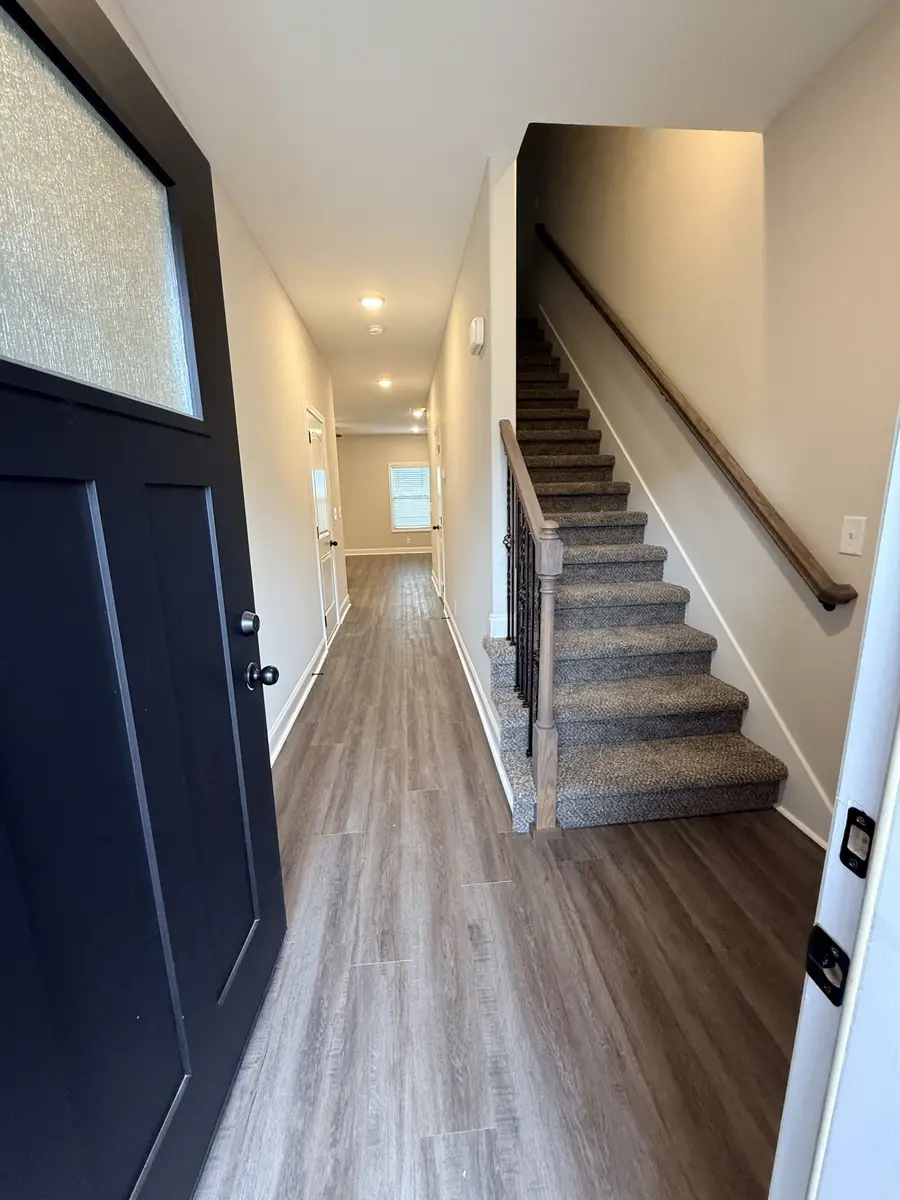 212 W Fallow Ct, Clarksville, TN 37040 - Image #2