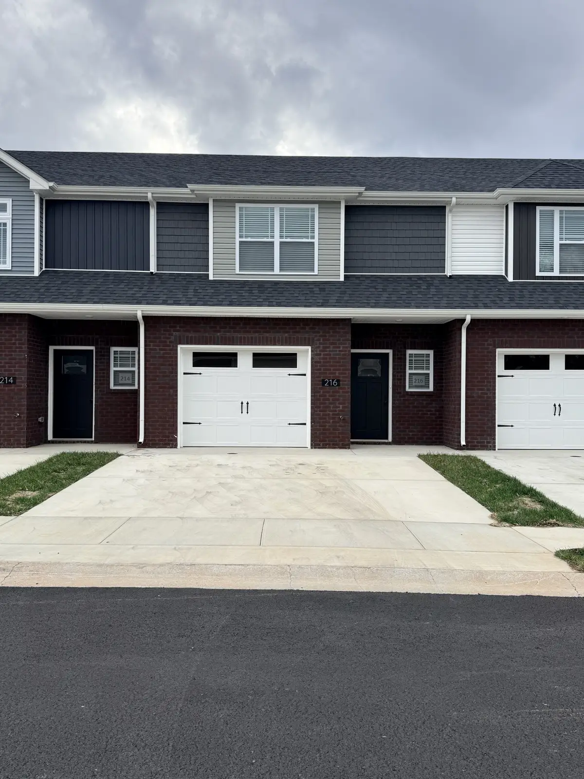 216 W Fallow Ct, Clarksville, TN 37040 - Image #1