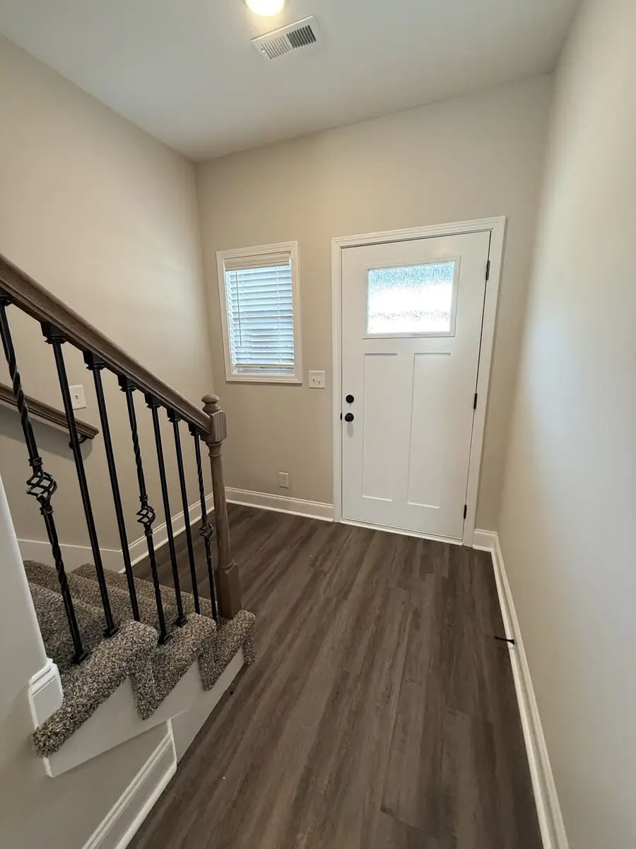 216 W Fallow Ct, Clarksville, TN 37040 - Image #3