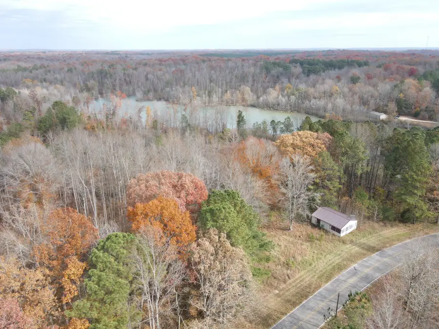 2642 Mount Carmel Rd, Camden, TN 38320 - Image #2