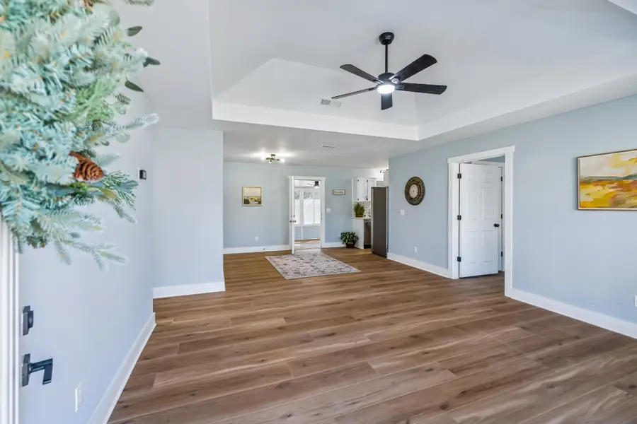 158 Suncrest Dr, La Vergne, TN 37086 - Image #2