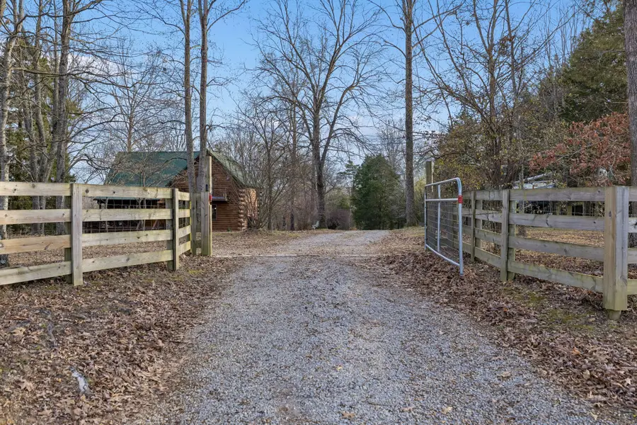 20151 Ben Fly Rd, Lyles, TN 37098 - Image #2