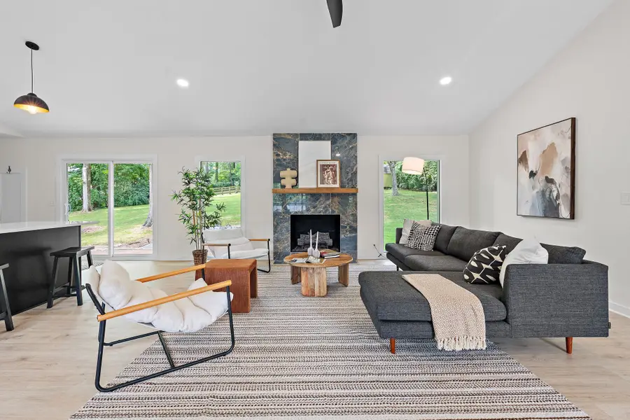 5239 Trousdale Dr, Nashville, TN 37220 - Image #2