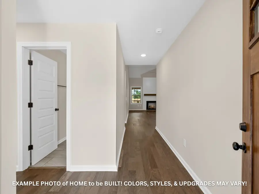 1598 Fredrick Dr, Clarksville, TN 37042 - Image #2