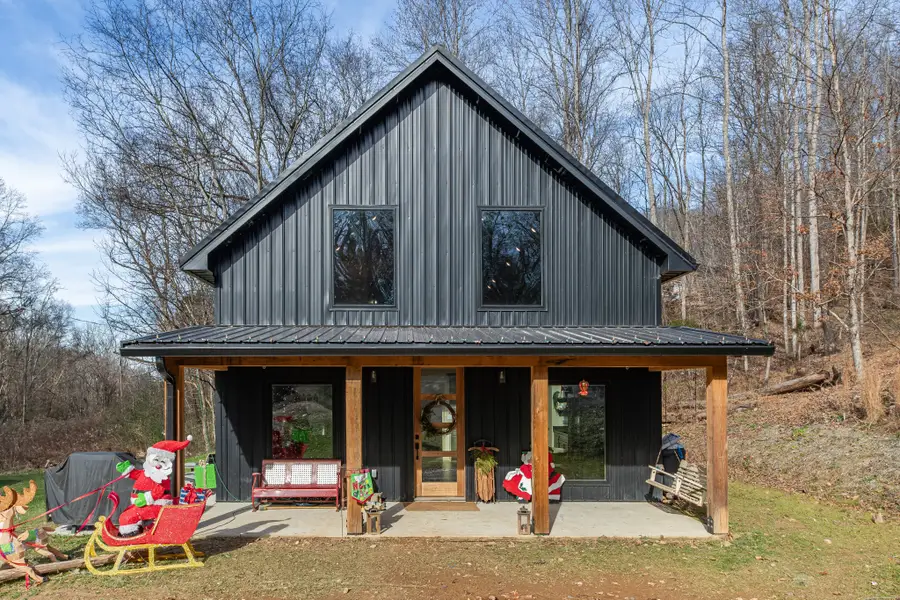 4101 Luvenia Ln, Williamsport, TN 38487 - Image #3