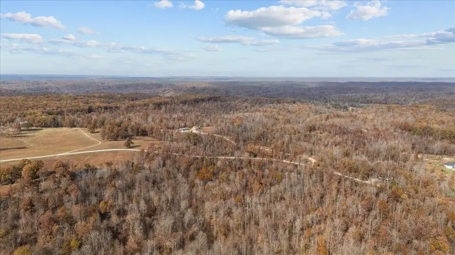 120 Fiser Rd, Waverly, TN 37185 - Image #3