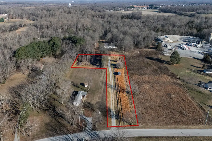 2854 Joe Dowlen Rd, Pleasant View, TN 37146 - Image #2