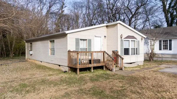 913 Douglas Ave, Nashville, TN 37206