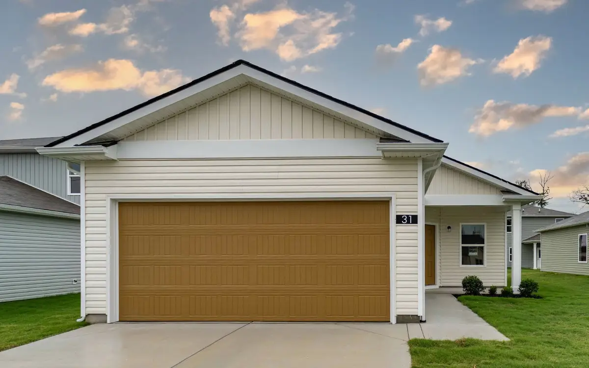 97 Stonehenge Ln, Manchester, TN 37355 - Image #1