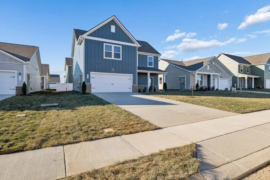 7060 Sutton Drive, White House, TN 37188 - Image #2