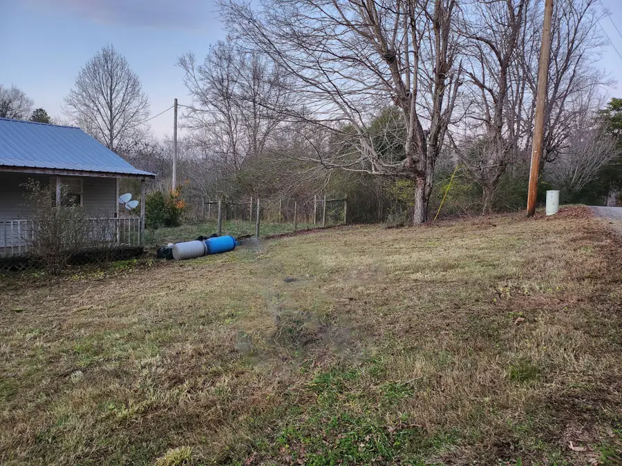 380 Co Rd 875, Etowah, TN 37331 - Image #2