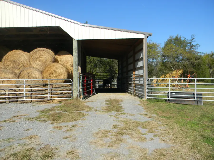 854 Shelbyville Hwy, Fayetteville, TN 37334 - Image #2