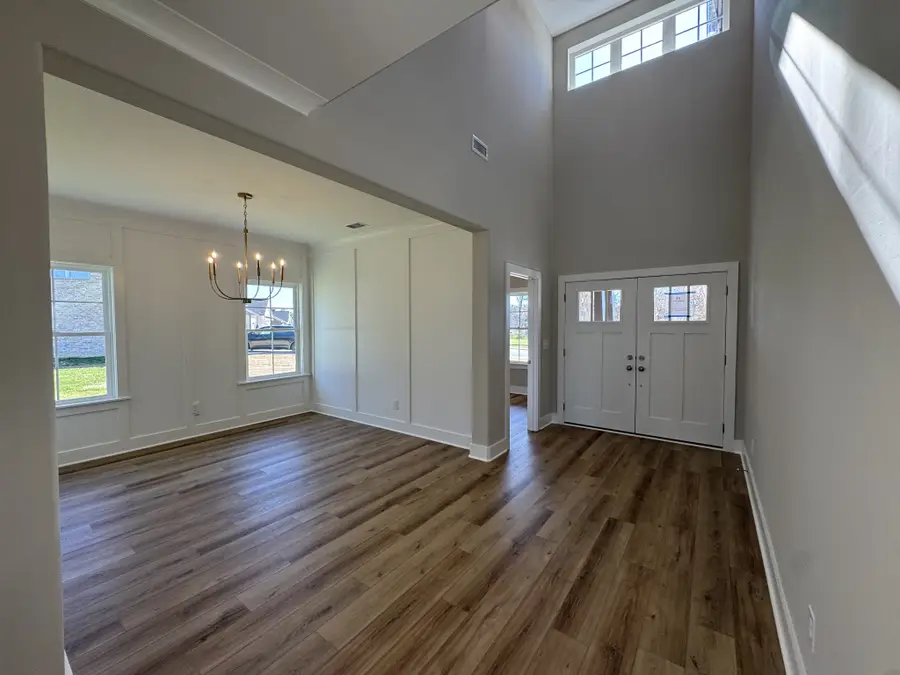 216 Spring House Dr, Manchester, TN 37355 - #2