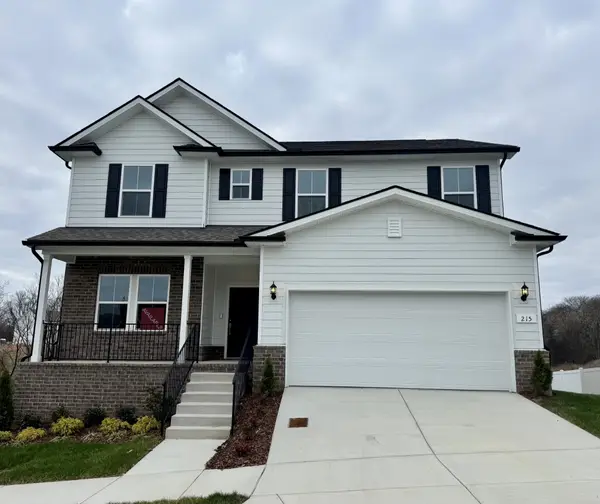 215 Land Breeze Dr, La Vergne, TN 37086