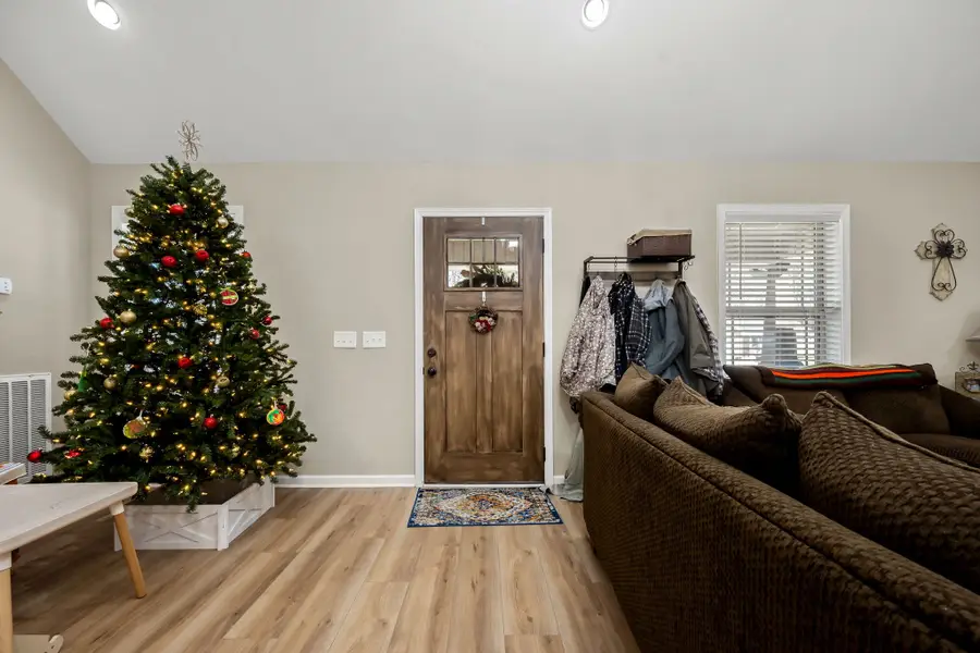 105 Cumberland Ct, Tullahoma, TN 37388 - Image #3