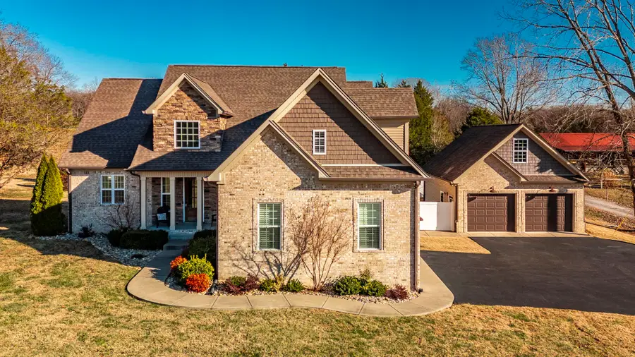 5563 Stacy Springs Rd, Springfield, TN 37172 - Image #2