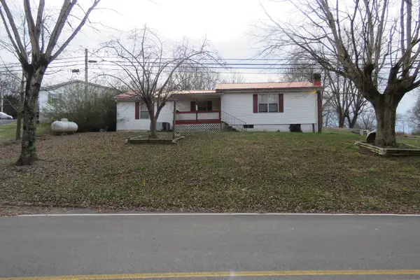 410 Pap Johnson Cir, Gainesboro, TN 38562