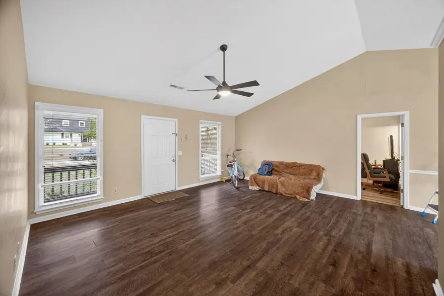 1091 Carol Ln, Cookeville, TN 38501 - Image #2