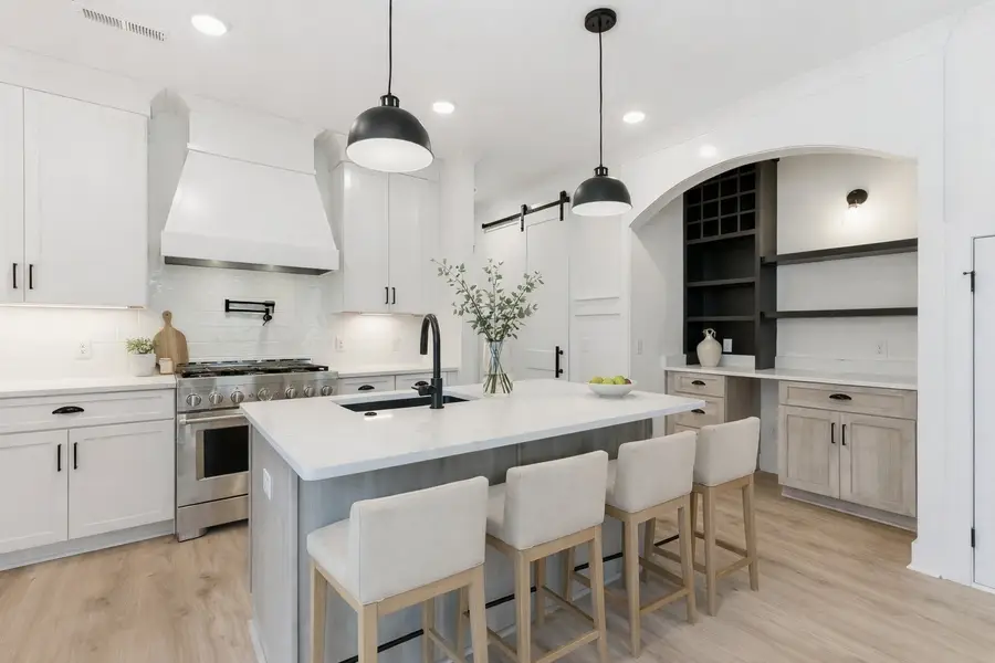 2109B Carter Ave, Nashville, TN 37206 - Image #2