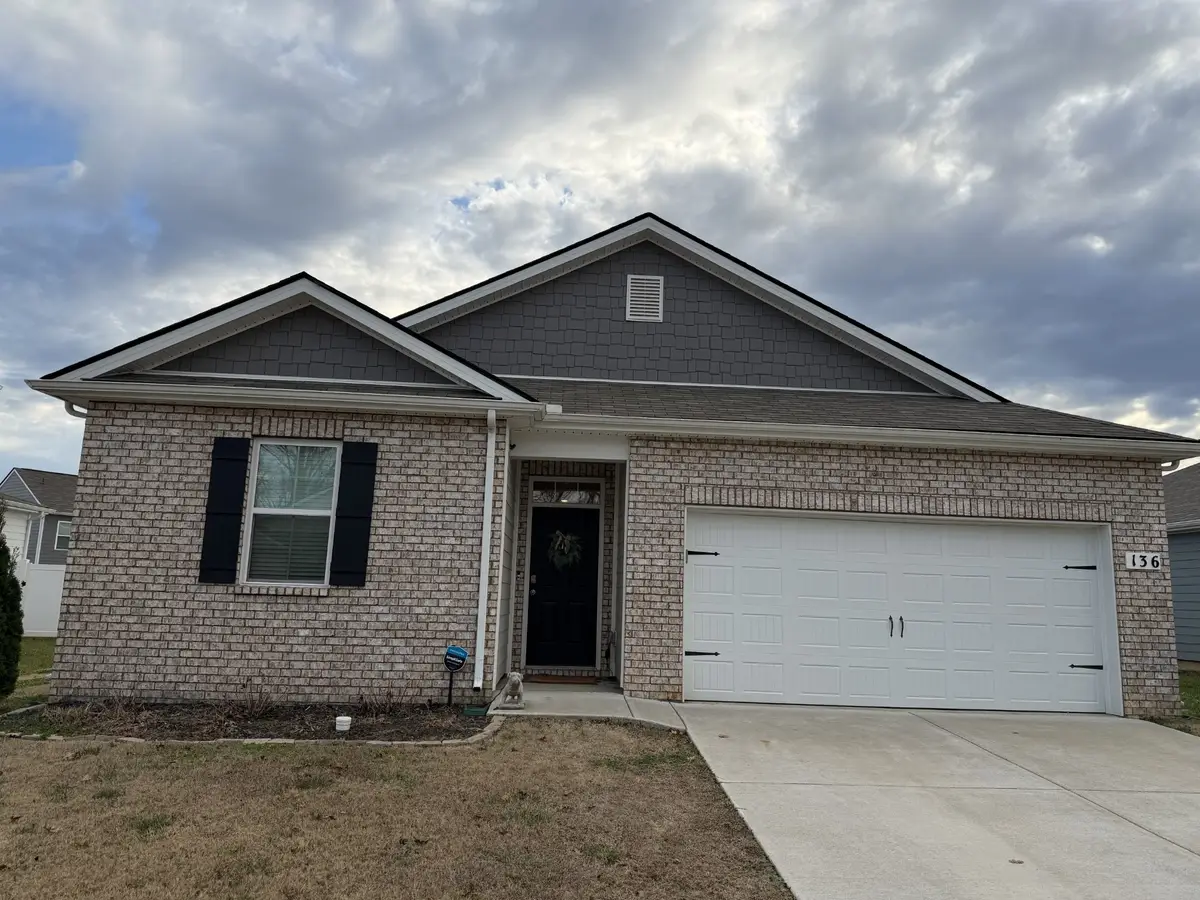 136 Olivia Cir, Chapel Hill, TN 37034 - Image #1