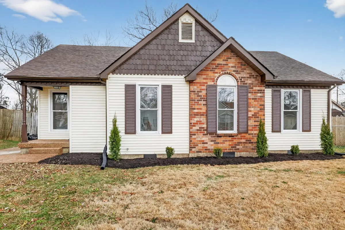 1233 Jacksons Hill Rd, Hermitage, TN 37076 - Image #1