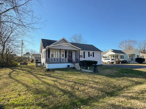 122 Anderson Drive, Tullahoma, TN 37388
