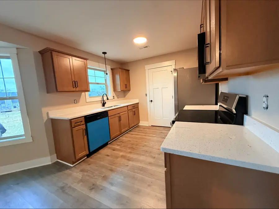 795 Vera Dr, Clarksville, TN 37040 - Image #3