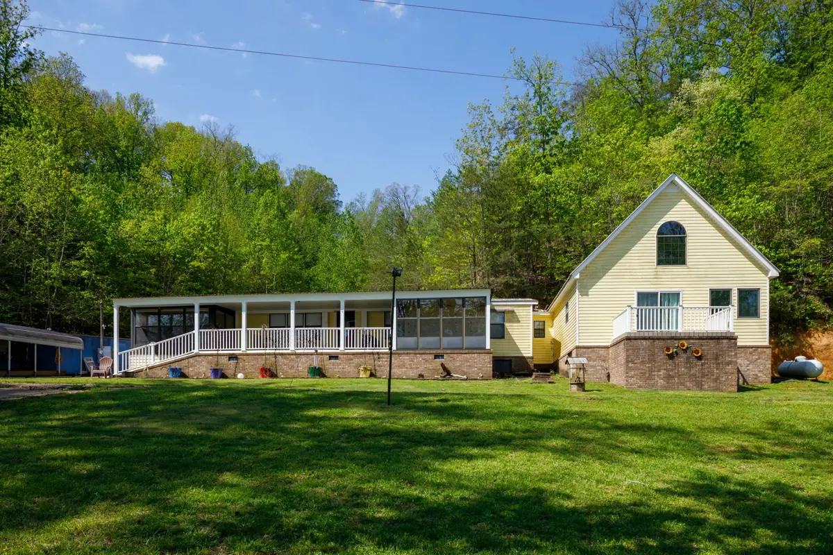 527 Bear Creek Dr, Cherokee, AL 35616 - Image #1