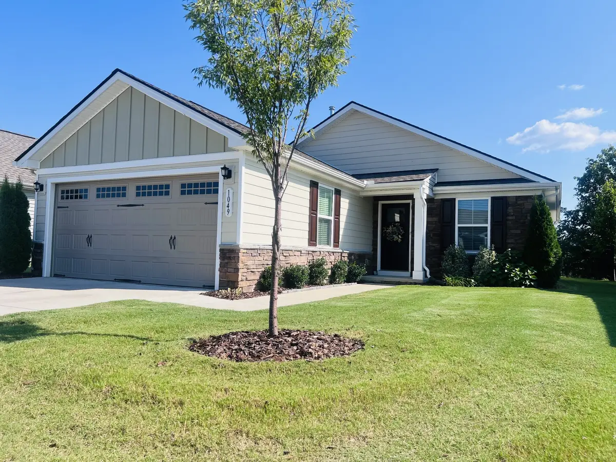 1049 Wilkinson Ln, White House, TN 37188 - Image #1