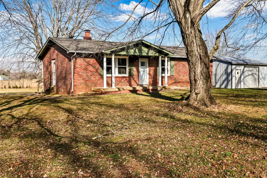 1925 Old Dover Rd, Clarksville, TN 37042 - Image #2