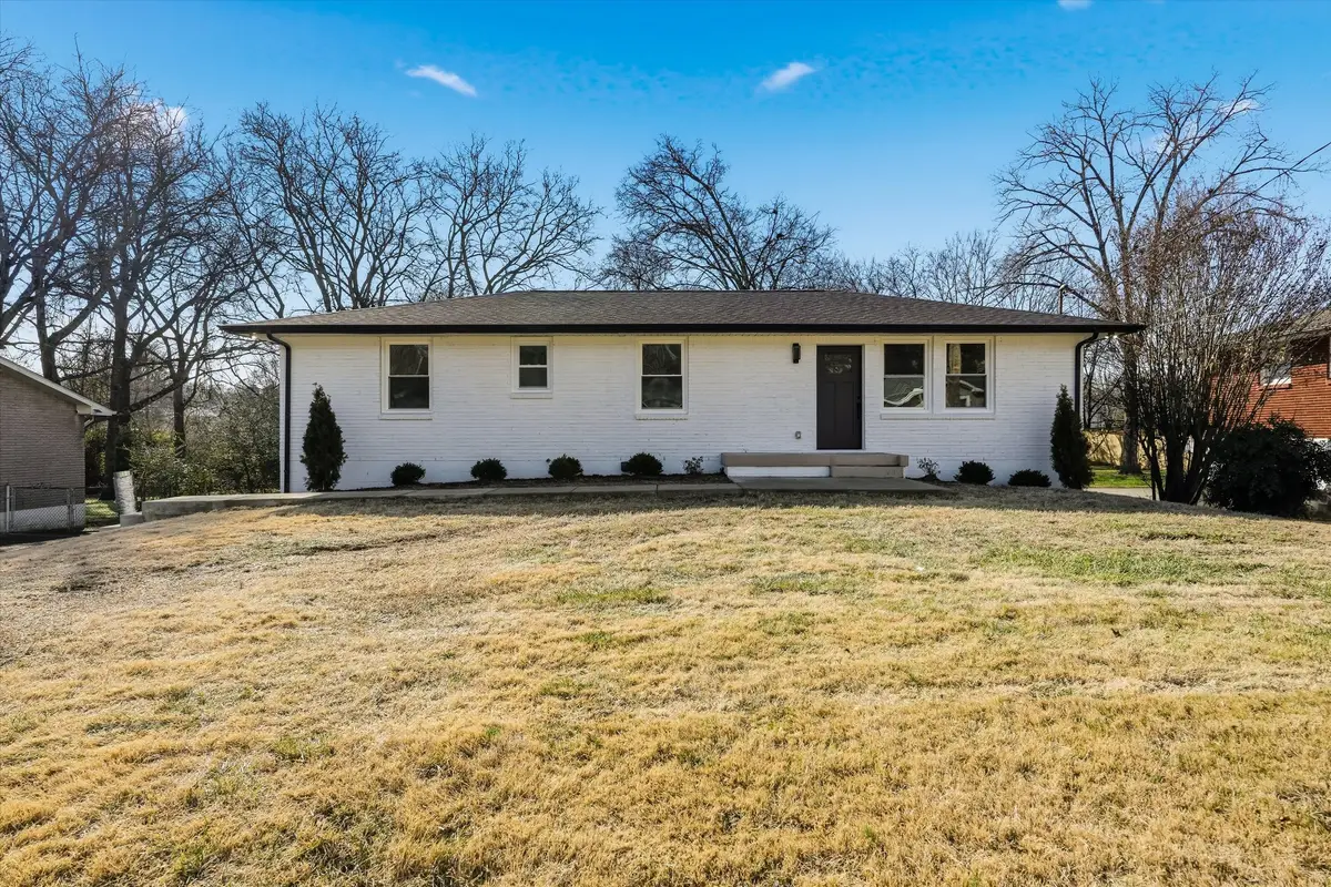 222 Jacksonian Dr, Hermitage, TN 37076 - Image #1