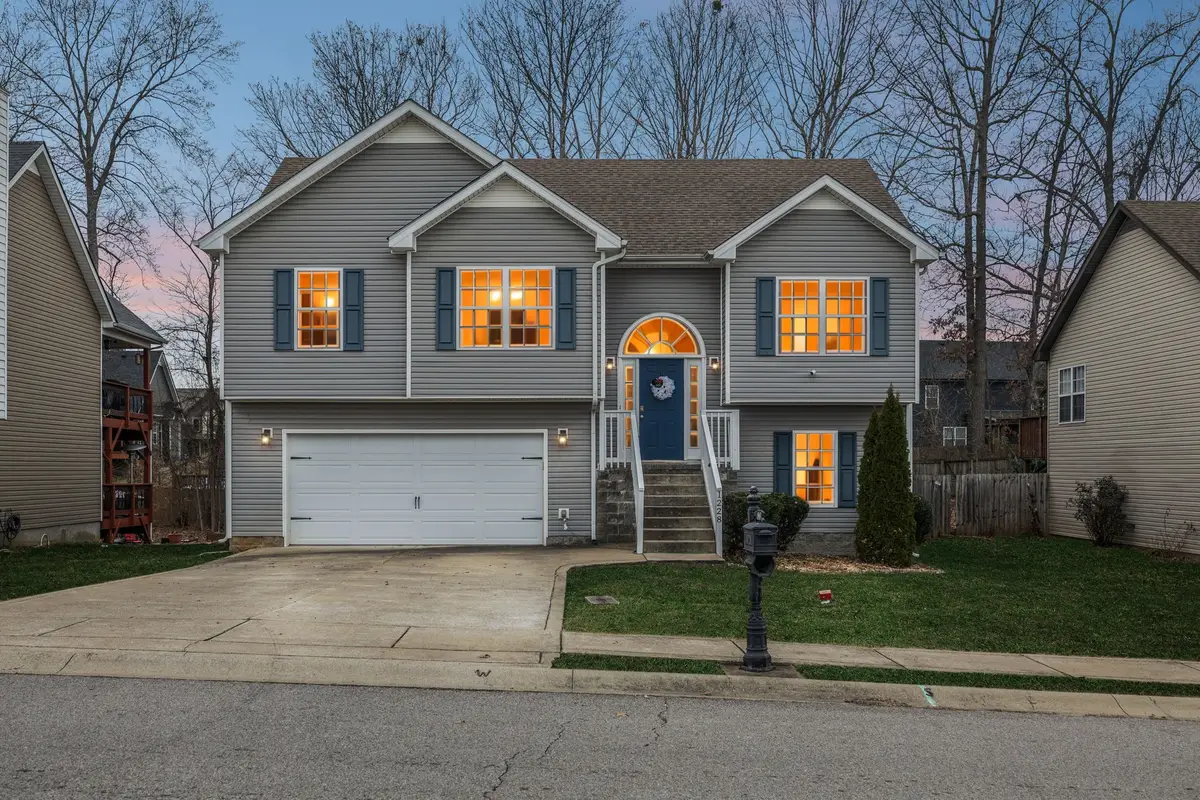 1228 Morstead Dr, Clarksville, TN 37042 - Image #1