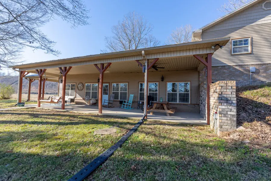 5725 Wayland Springs Rd, Iron City, TN 38463 - Image #3